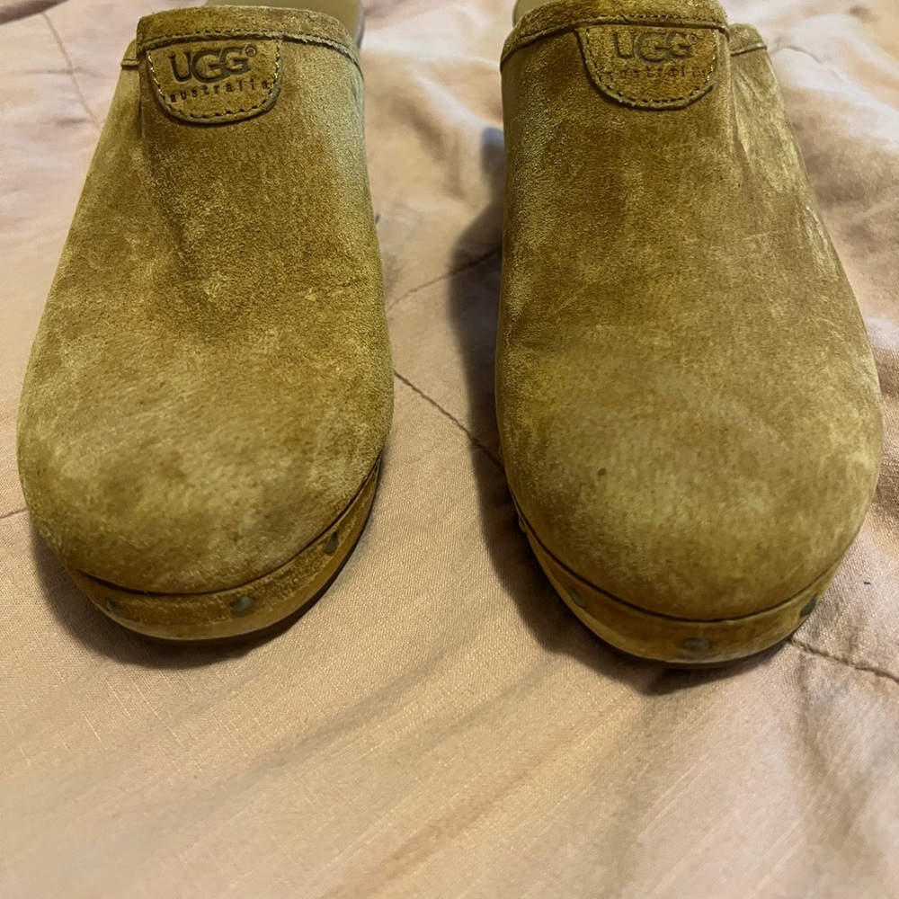 UGG clogs